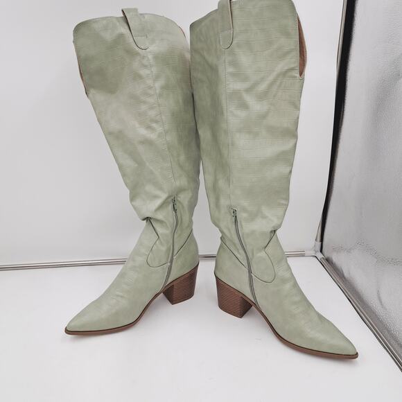 Journee Collection Tru Comfort Cowgirl Boots Croco Pistachio Green 12 - Picture 5 of 10